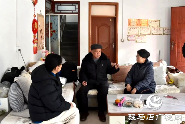 泌陽縣人民檢察院：新春慰問送關(guān)懷 濃濃溫情暖人心