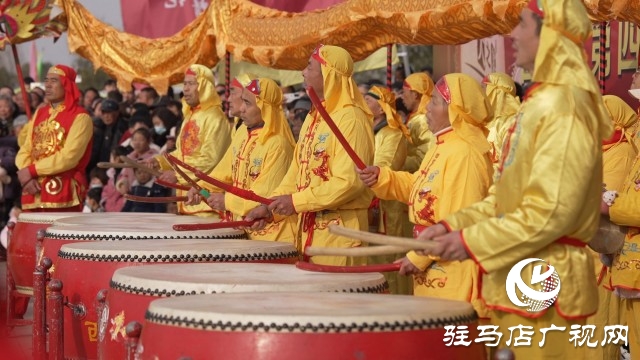 西平縣舉行大銅器展演暨“移風(fēng)易俗·春風(fēng)送崗”活動