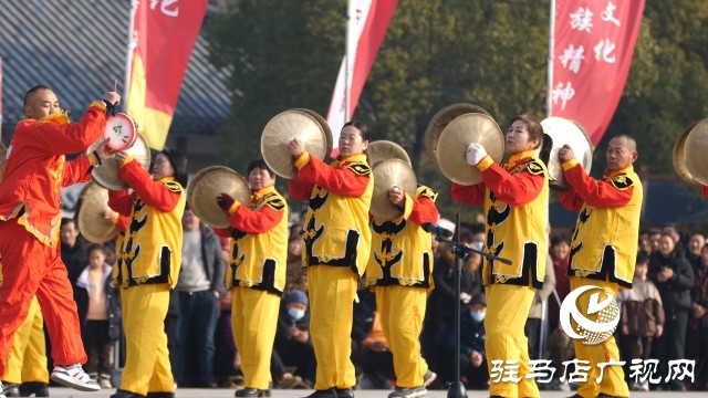 西平縣舉行大銅器展演暨“移風(fēng)易俗·春風(fēng)送崗”活動